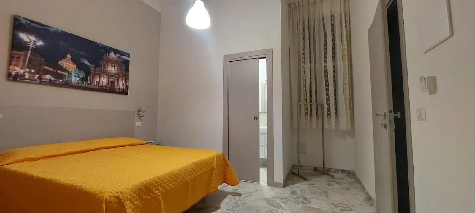 Debora Holiday House Misterbianco 0*,  Italien